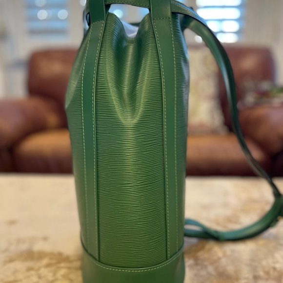 Louis Vuitton Randonnee PM Epi Borneo Green - Picture 7 of 16